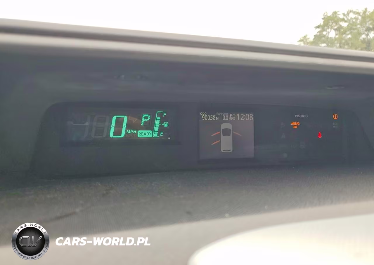 2012 Toyota Prius C Two VIN:JTDKDTB34C1014973 - 9