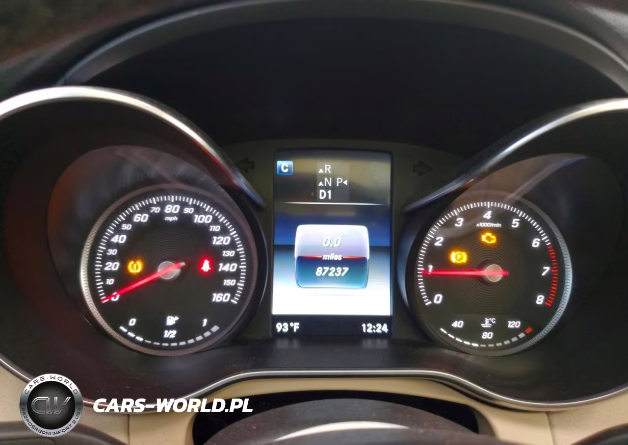 2017 Mercedes-Benz C 300 4Matic VIN:55SWF4KB9HU221428 - 9