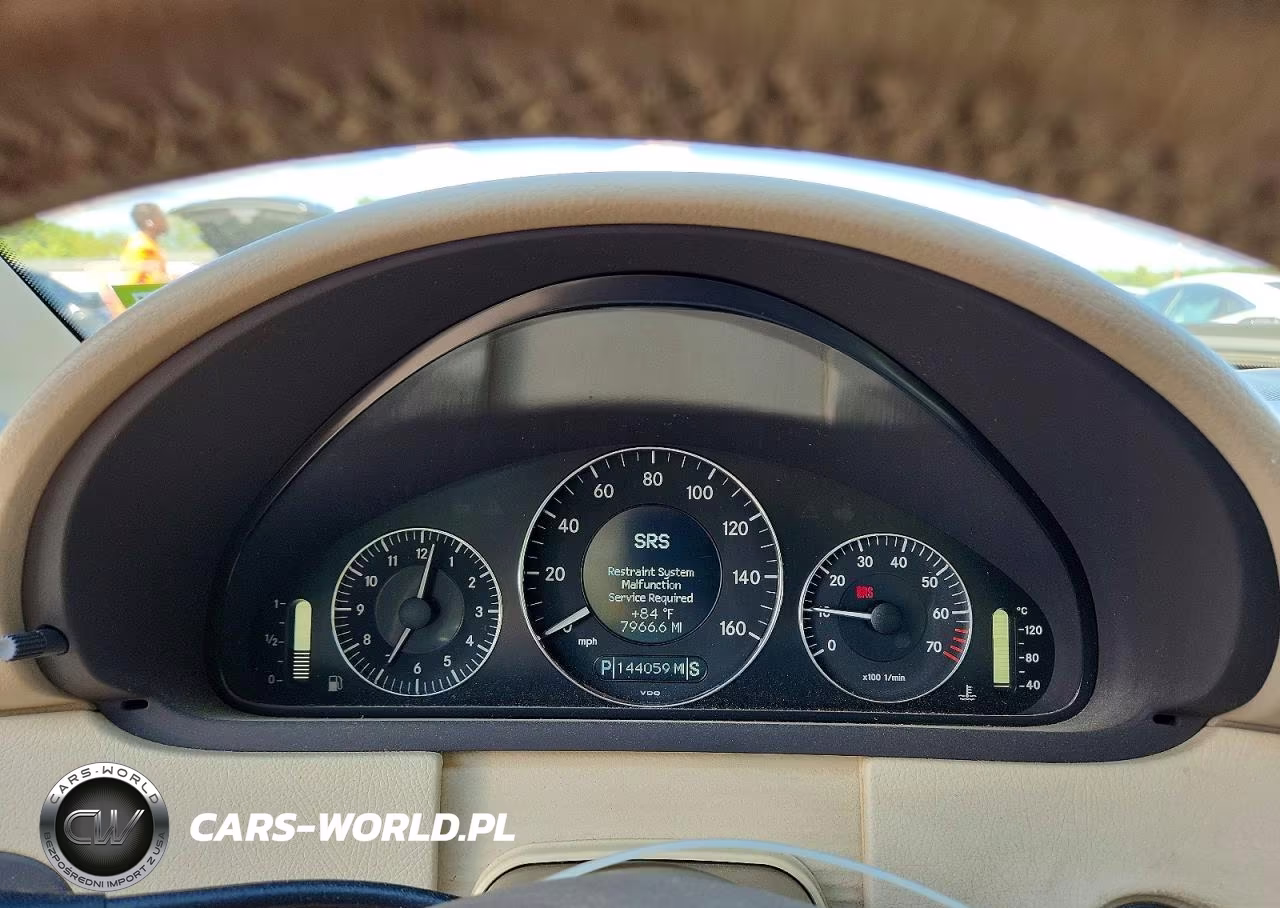 2007 Mercedes-Benz Clk 350 VIN:WDBTK56F67T081741 - 9