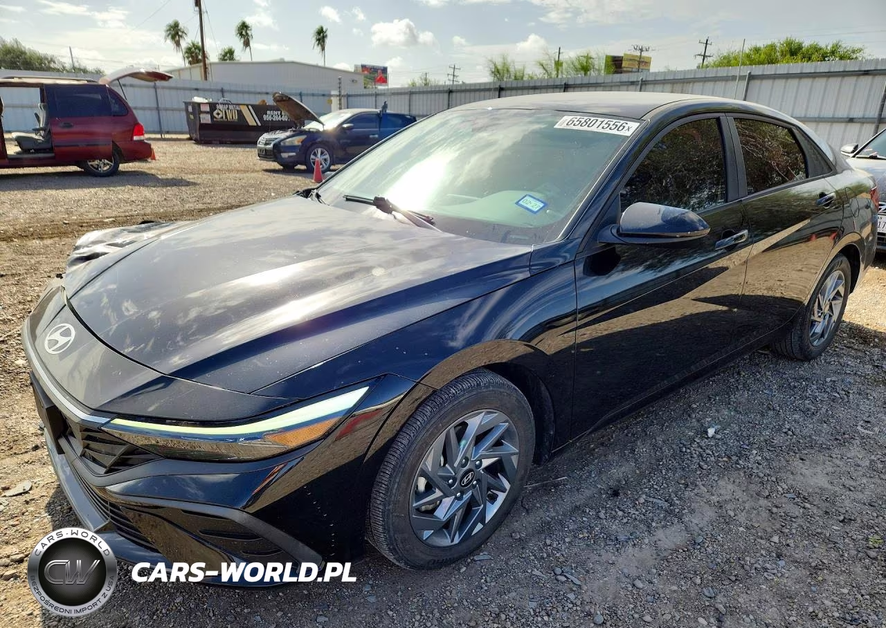 2024 Hyundai Elantra Sel