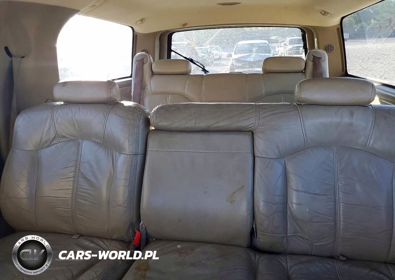 2002 Chevrolet Suburban K1500 VIN:1GNFK16Z22J156867 - 10
