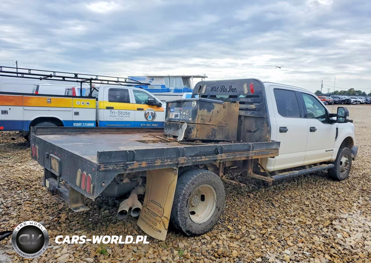 2019 Ford F350 Super Duty VIN:1FD8W3HT1KEG47090 - 3