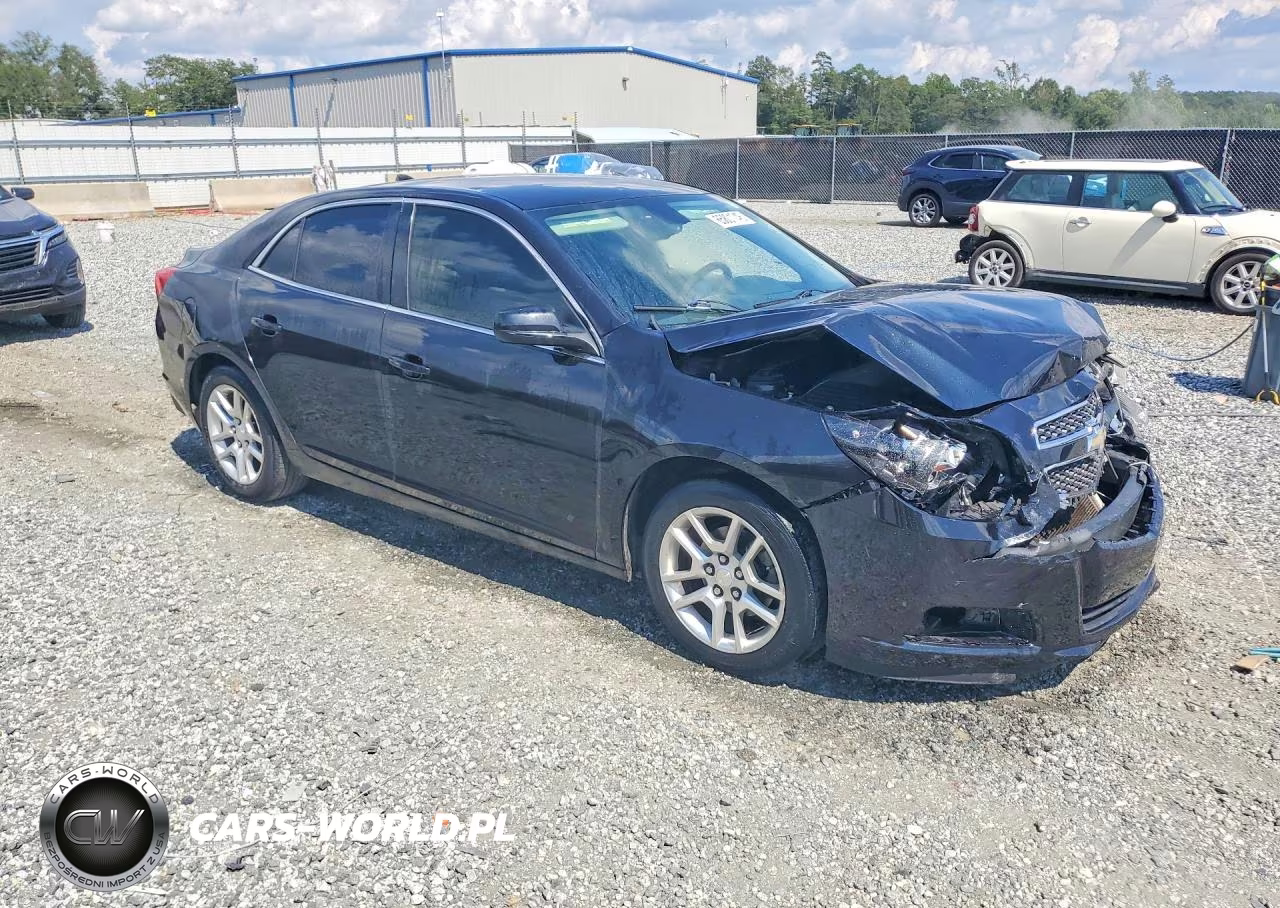 2013 Chevrolet Malibu 1Lt VIN:1G11D5RR1DF119954 - 4