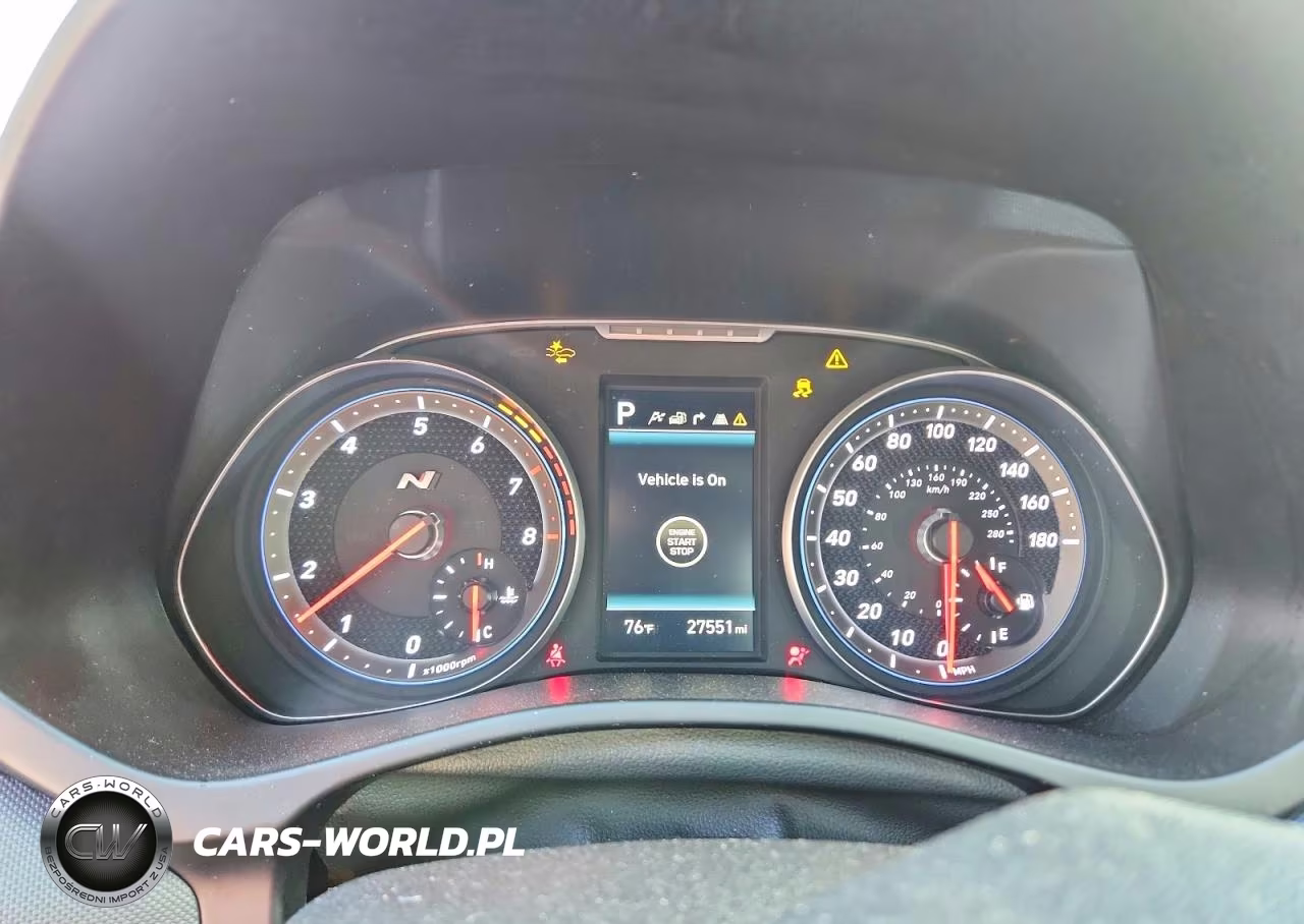 2022 Hyundai Veloster N Base VIN:KMHT36AH0NU012611 - 9