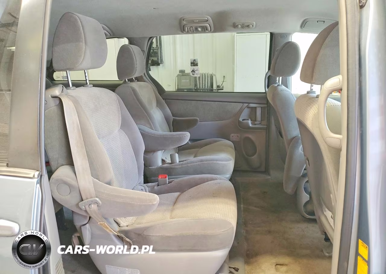 2009 Toyota Sienna Le 7-Passenger VIN:5TDZK23C09S269550 - 11