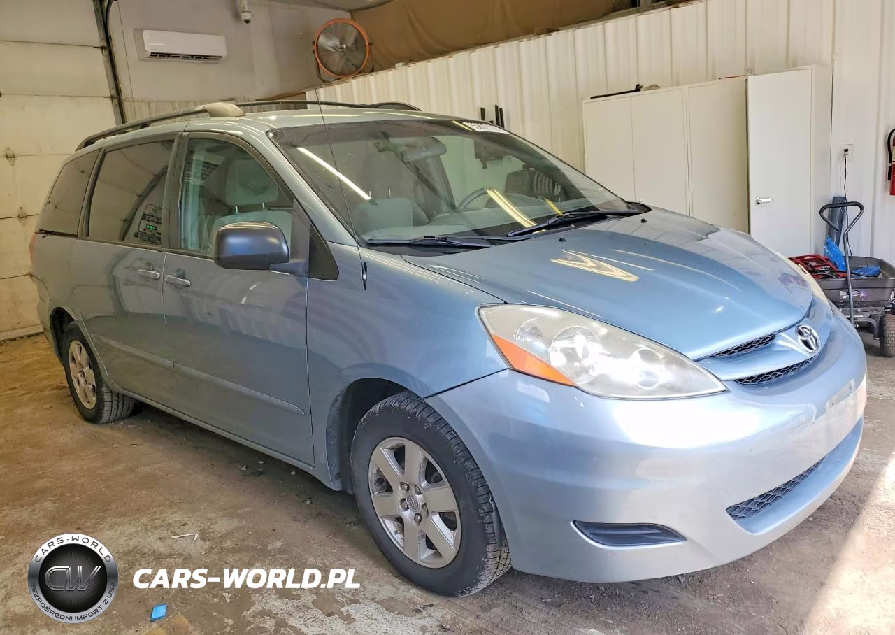 2009 Toyota Sienna Le 7-Passenger VIN:5TDZK23C09S269550 - 4