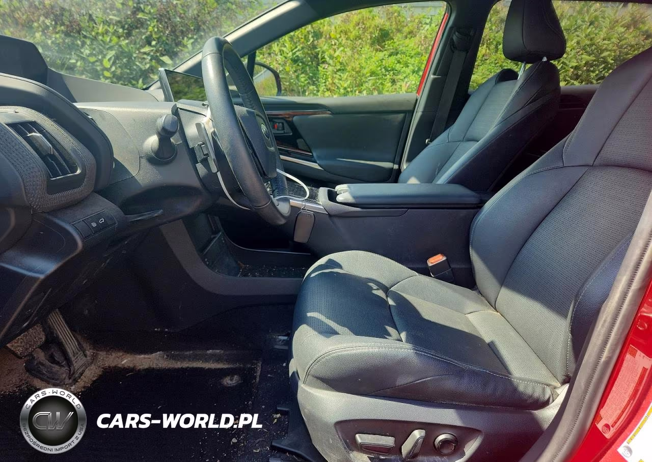 2023 Subaru Solterra Premium VIN:JTMABABA9PA033416 - 7