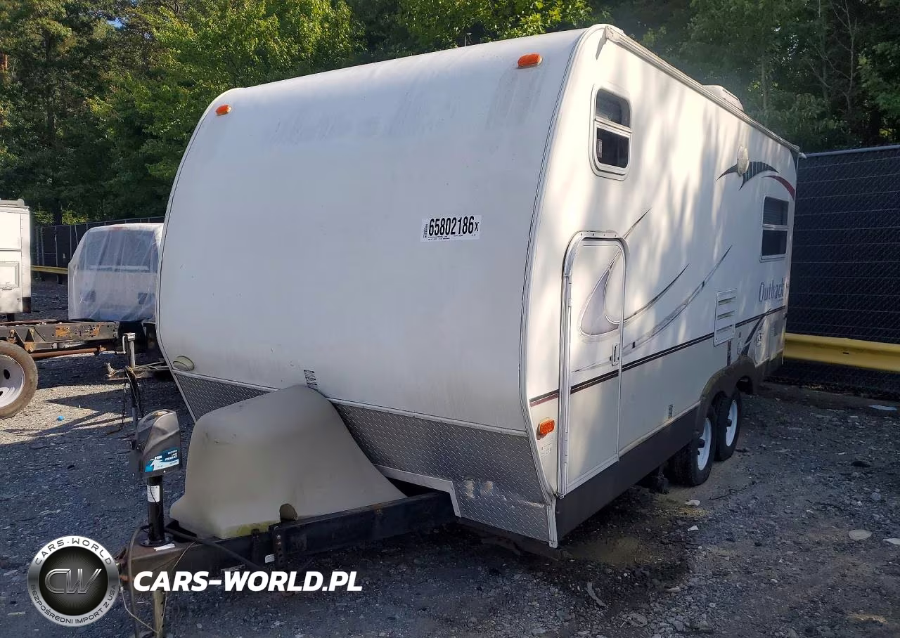 2009 Keystone Outback Camper