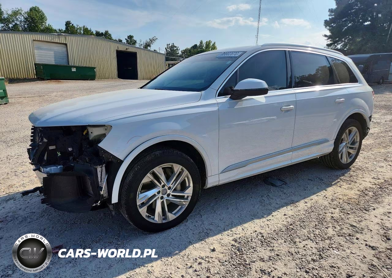 2020 Audi Q7 Premium