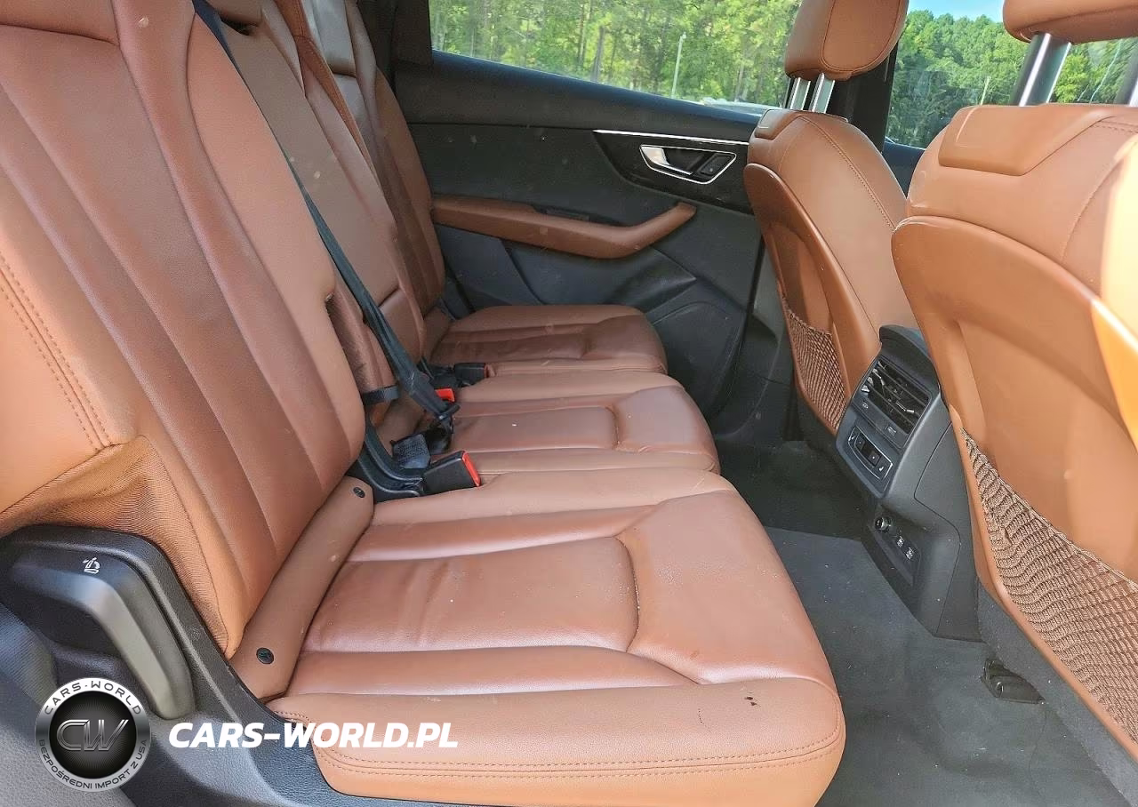 2020 Audi Q7 Premium VIN:WA1AXAF73LD011351 - 11