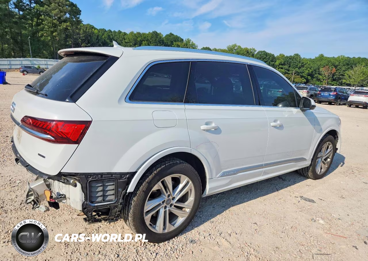 2020 Audi Q7 Premium VIN:WA1AXAF73LD011351 - 3