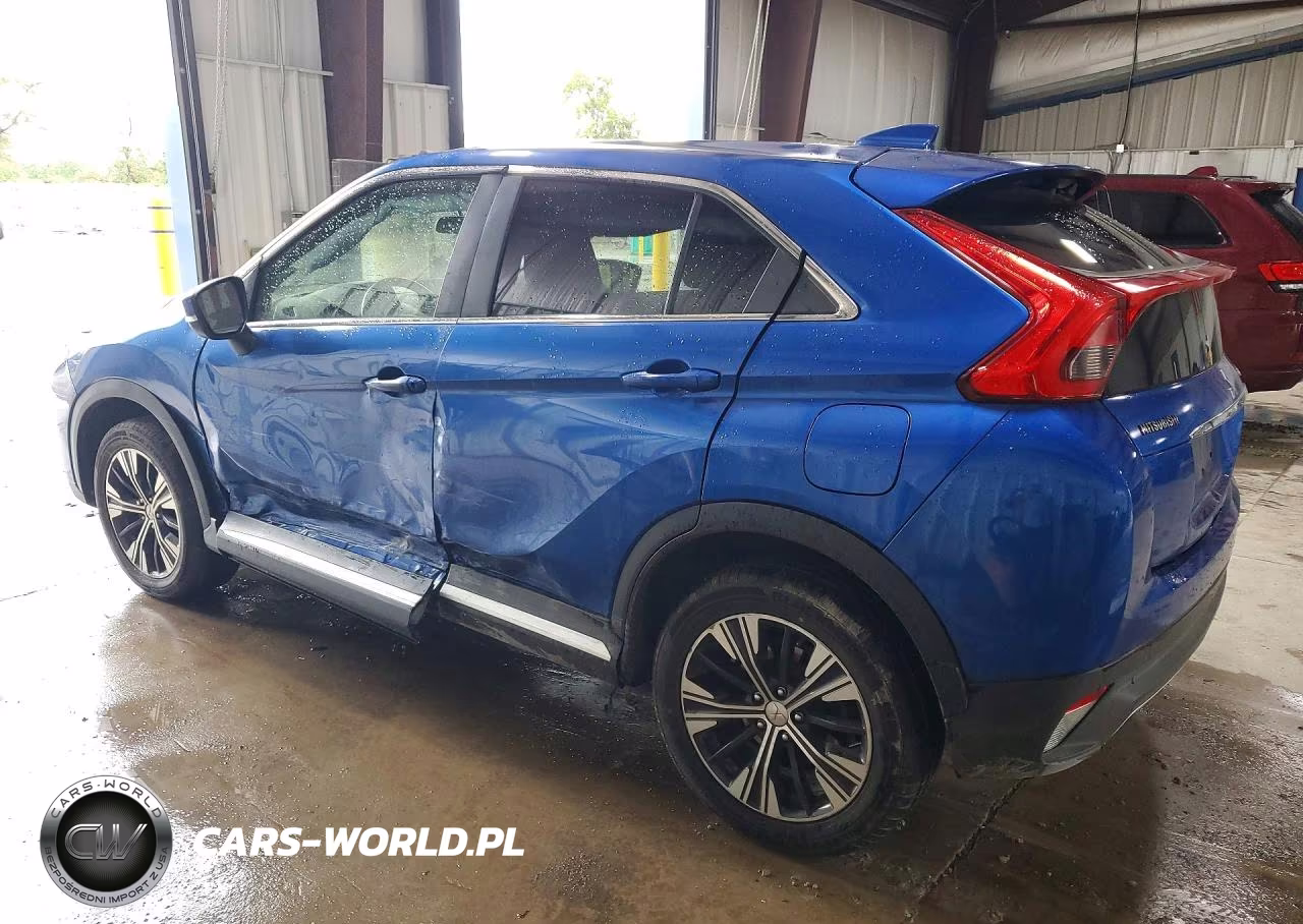 2018 Mitsubishi Eclipse VIN:JA4AT5AA1JZ063809 - 2