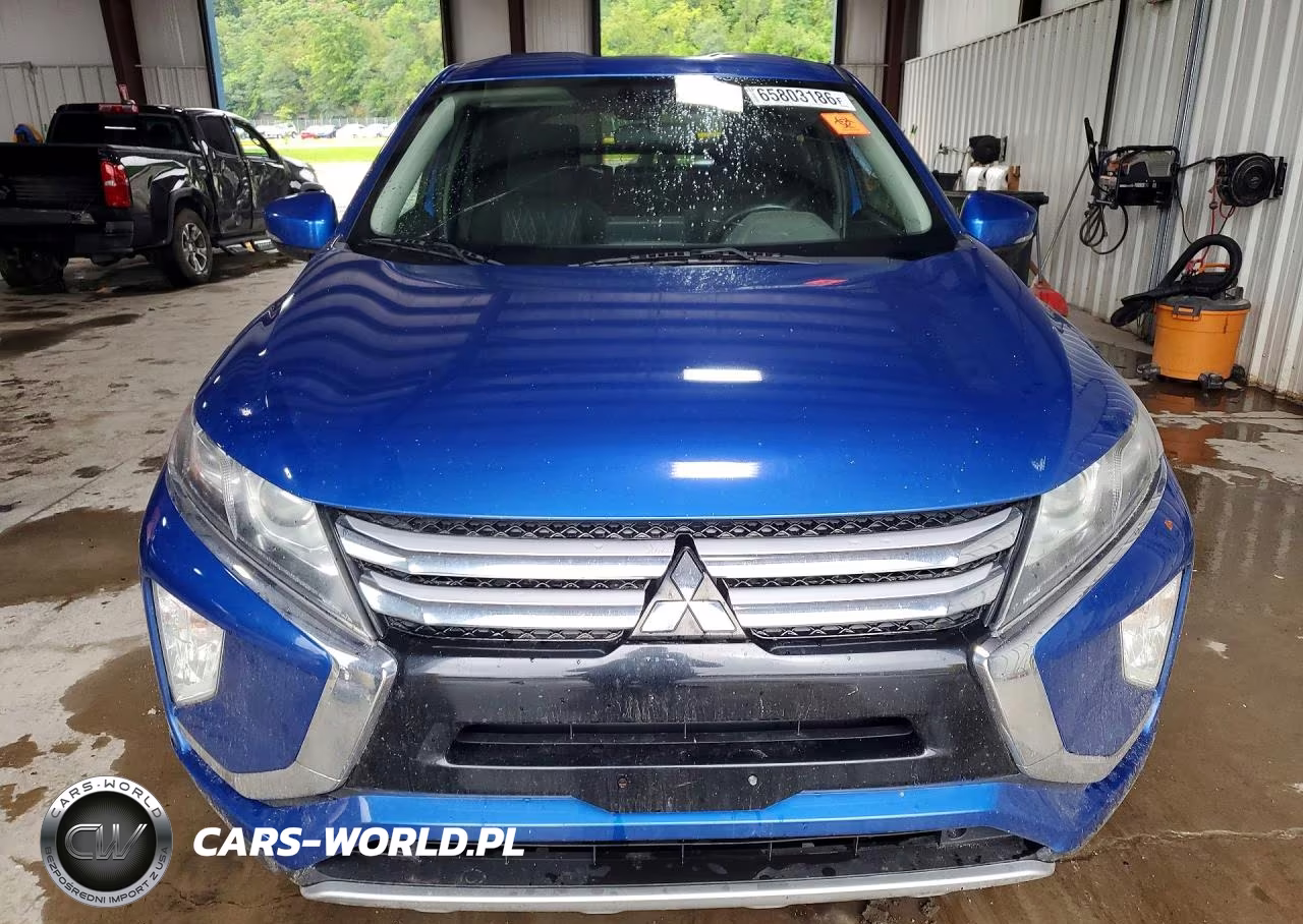 2018 Mitsubishi Eclipse VIN:JA4AT5AA1JZ063809 - 5