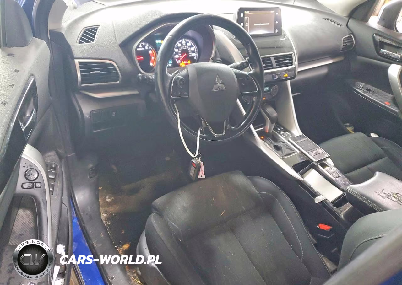 2018 Mitsubishi Eclipse VIN:JA4AT5AA1JZ063809 - 8