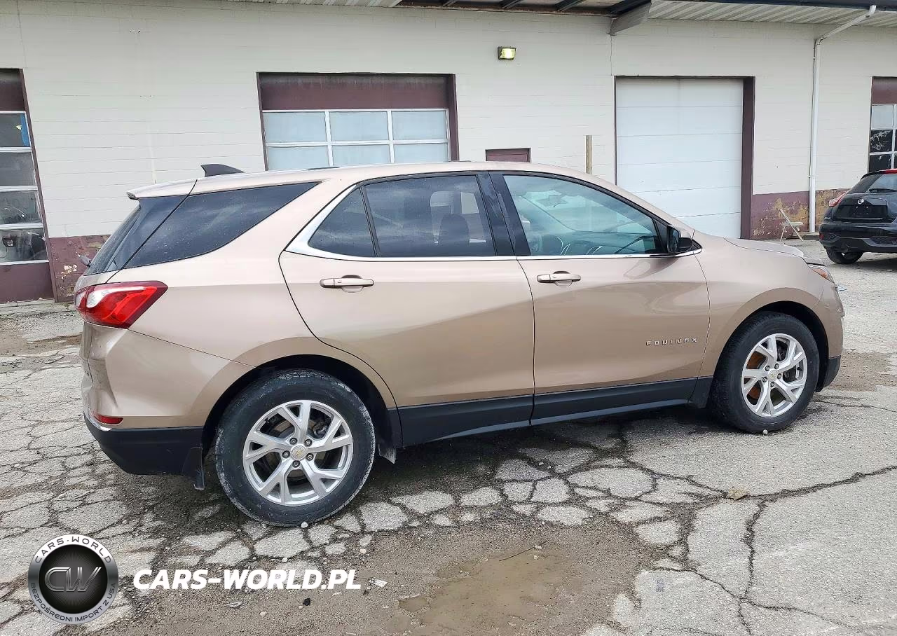 2018 Chevrolet Equinox Lt VIN:2GNAXKEX1J6221446 - 3
