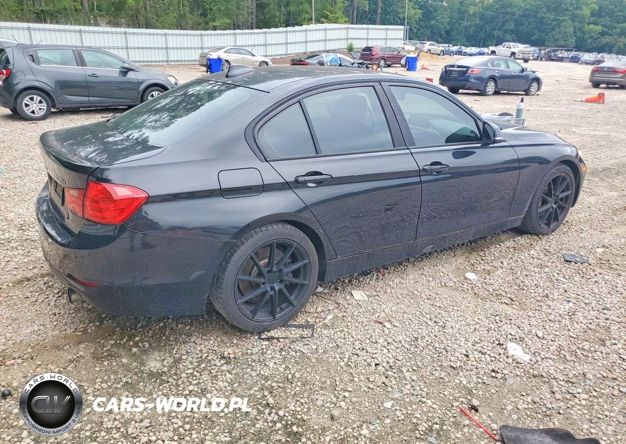 2013 BMW 335 I VIN:WBA3A9G53DNP37084 - 3