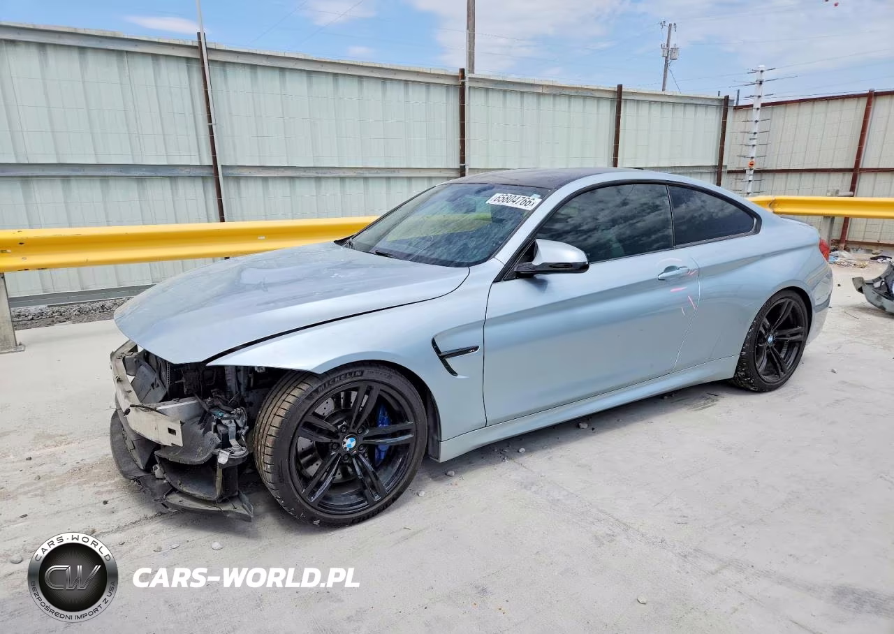 2015 BMW M4 – zdjęcie 1 z 13