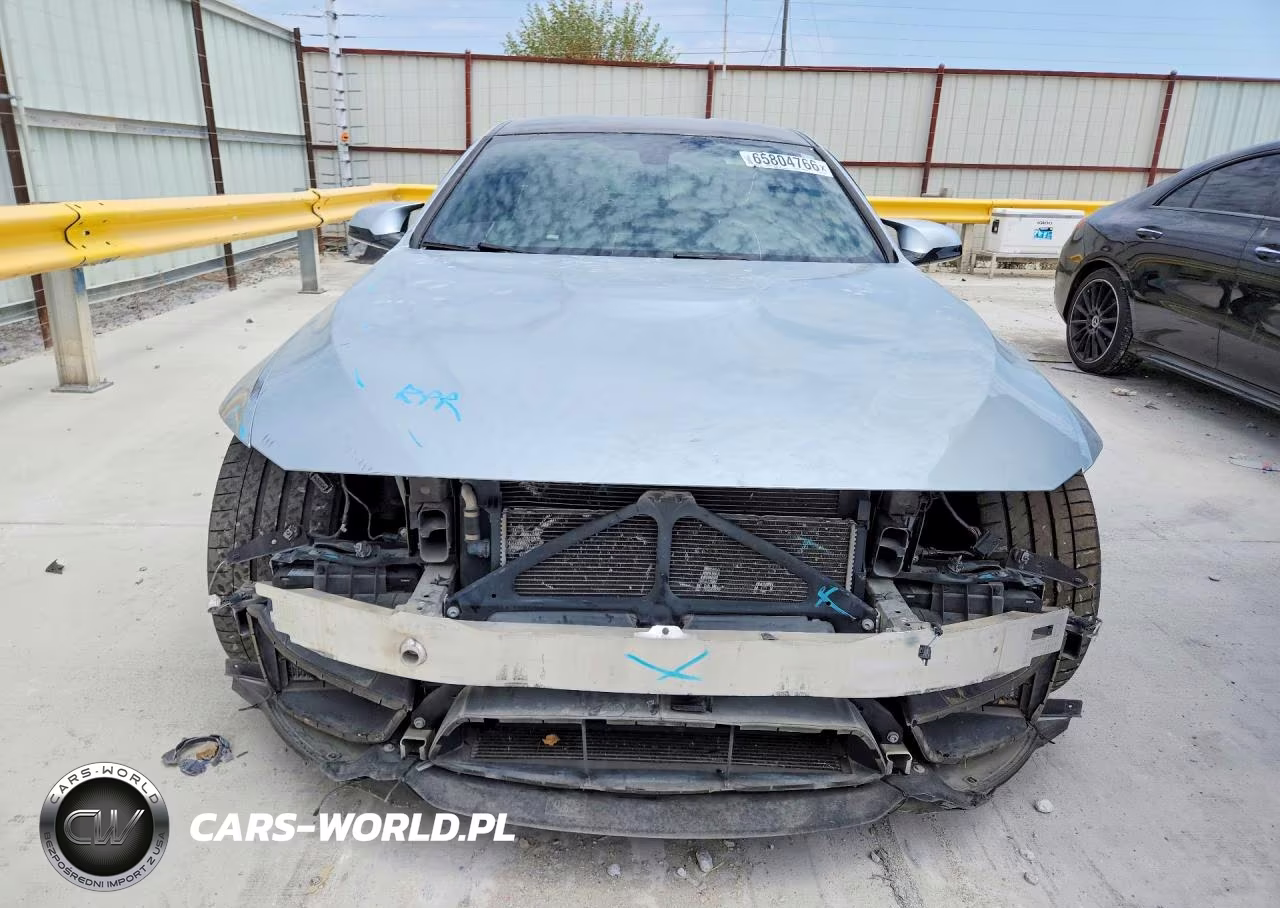 2015 BMW M4 VIN:WBS3R9C52FK331022 - 5