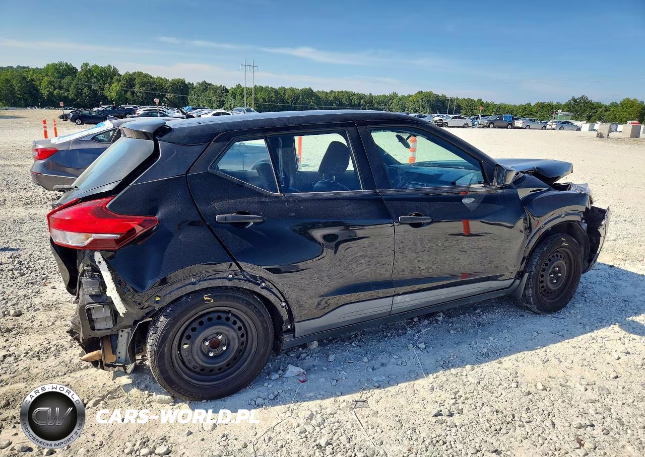 2020 Nissan Kicks S VIN:3N1CP5BV5LL486667 - 3