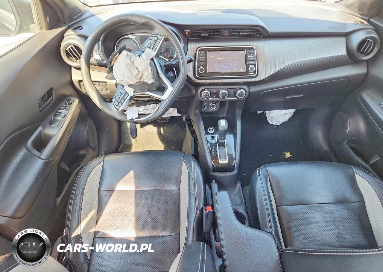 2020 Nissan Kicks S VIN:3N1CP5BV5LL486667 - 8