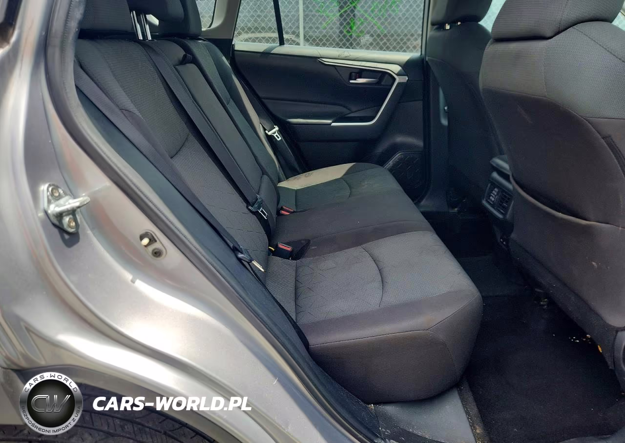 2023 Toyota Rav4 Xle VIN:2T3W1RFV8PC226051 - 10