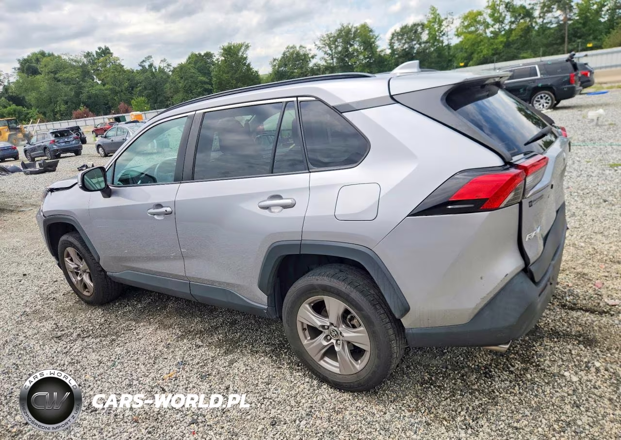 2023 Toyota Rav4 Xle VIN:2T3W1RFV8PC226051 - 2