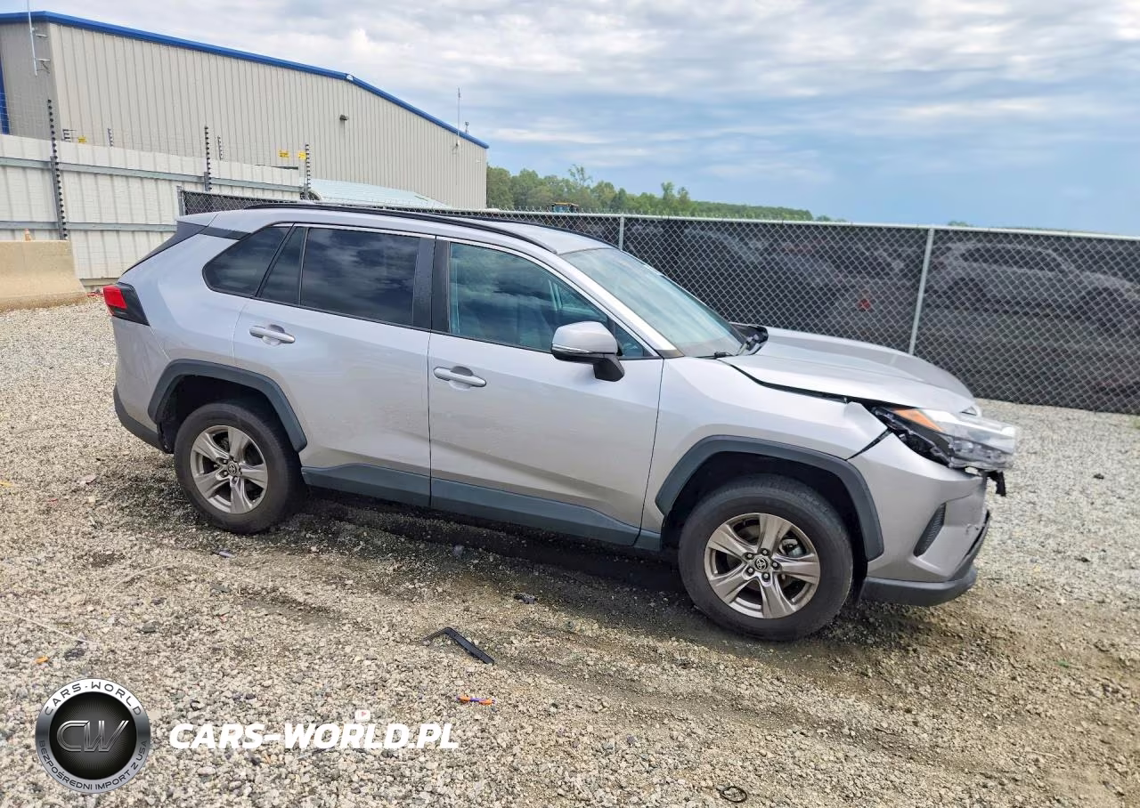 2023 Toyota Rav4 Xle VIN:2T3W1RFV8PC226051 - 4
