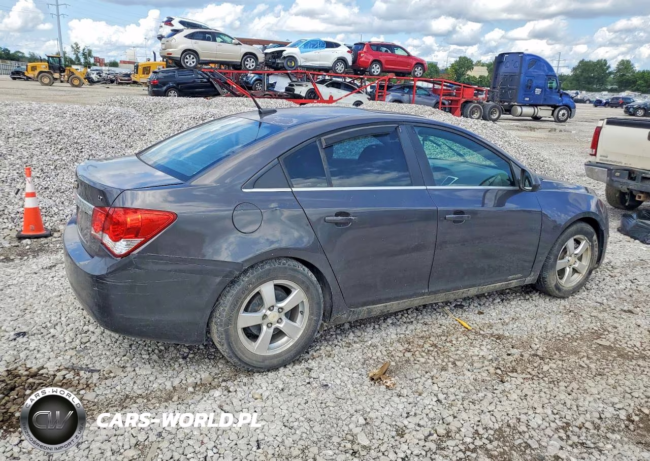 2011 Chevrolet Cruze Lt VIN:1G1PG5S9XB7232630 - 3