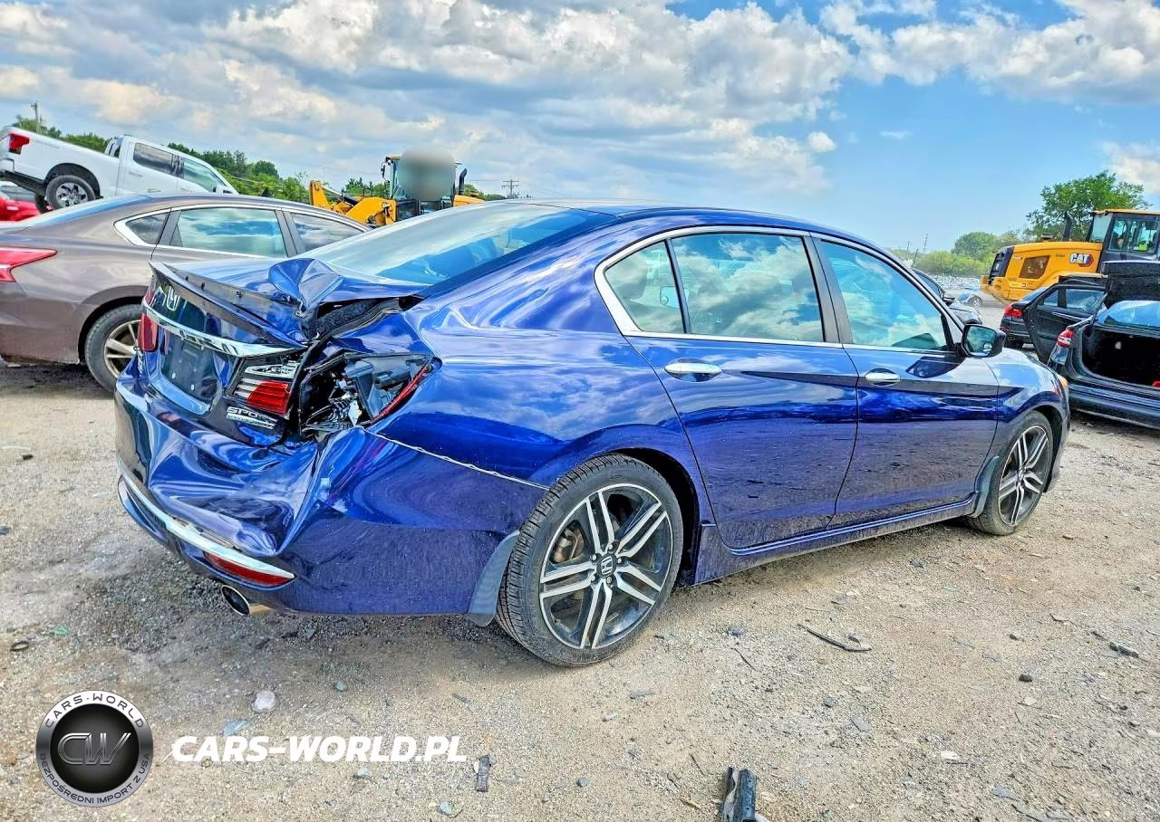 2017 Honda Accord Sport Special Edition VIN:1HGCR2F11HA268125 - 3
