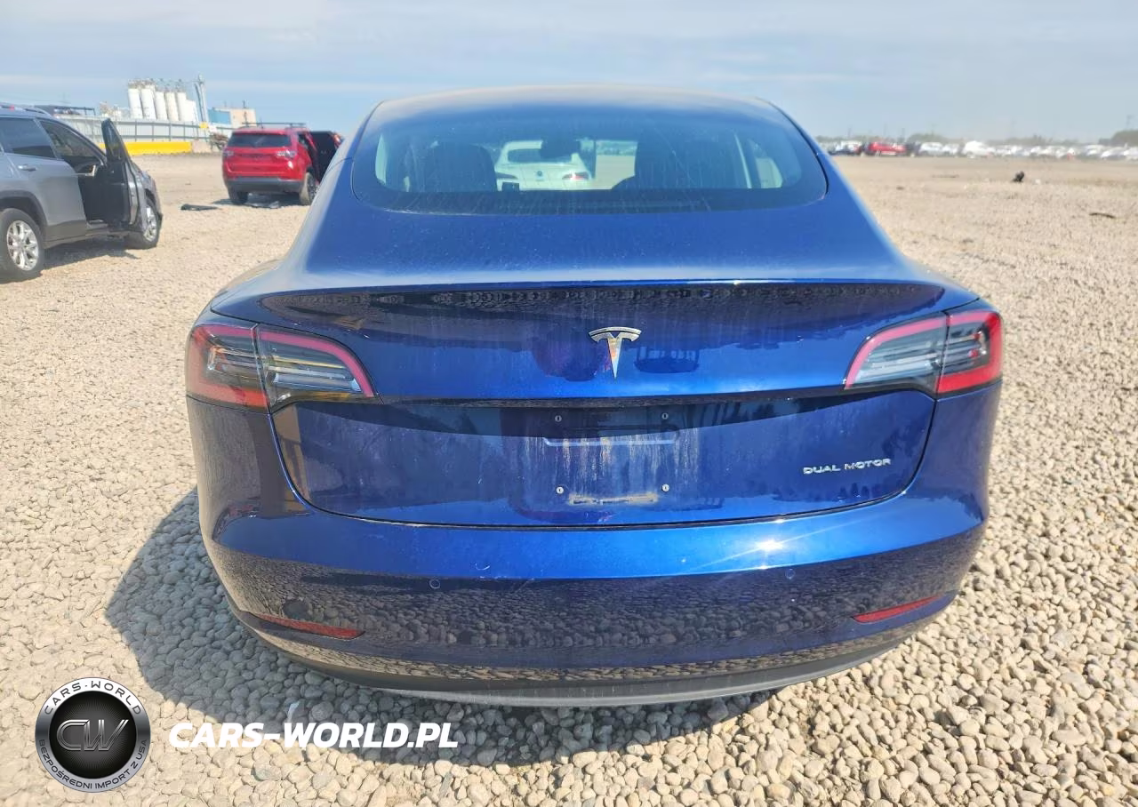 2018 Tesla Model 3 VIN:5YJ3E1EB9JF092128 - 6