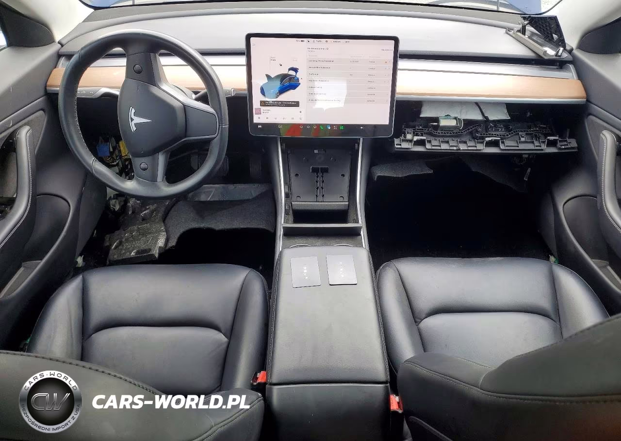 2018 Tesla Model 3 VIN:5YJ3E1EB9JF092128 - 8