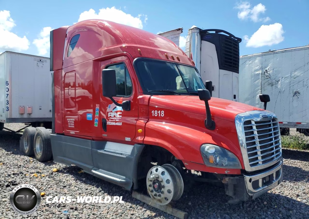 2017 Freightliner Cascadia 125 Semi Truck VIN:1FUJGLDR2HLHX1818 - 4