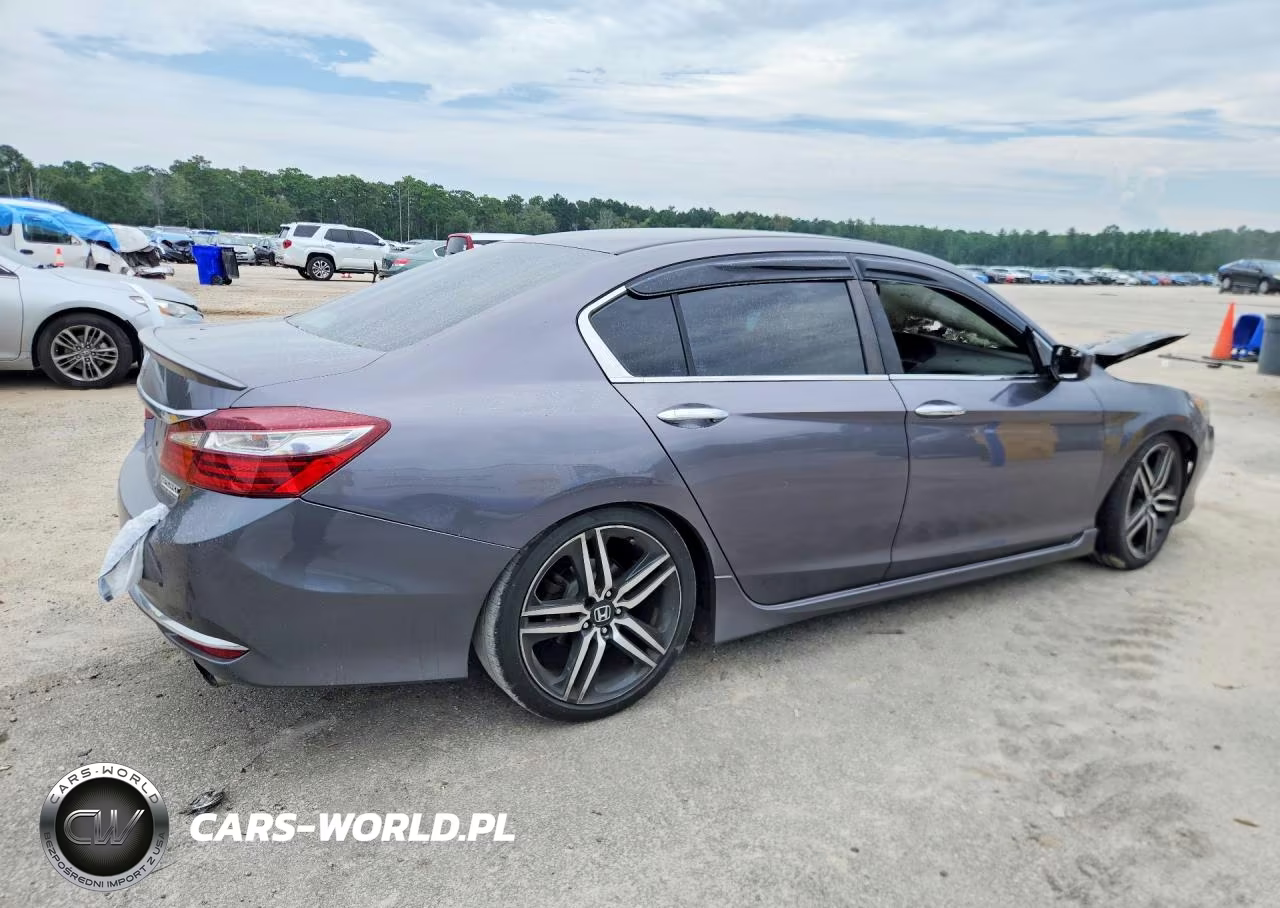 2017 Honda Accord Sport Special Edition VIN:1HGCR2F19HA291572 - 3