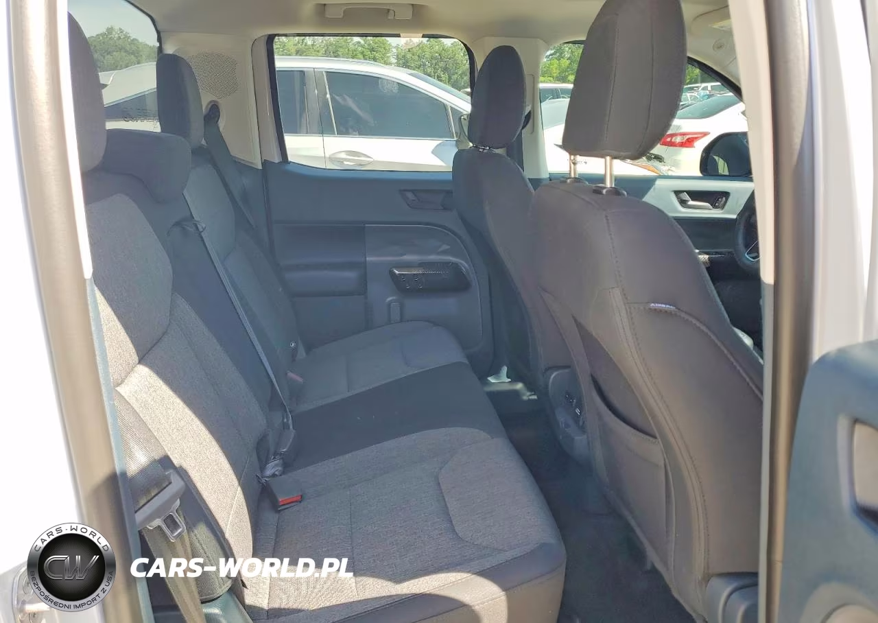 2025 Ford Maverick Xlt VIN:3FTTW8JA0SRA48134 - 10