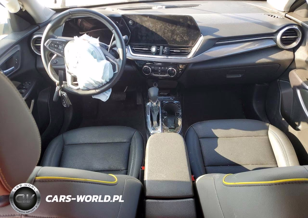 2025 Chevrolet Trax Activ VIN:KL77LKEP0SC210748 - 8