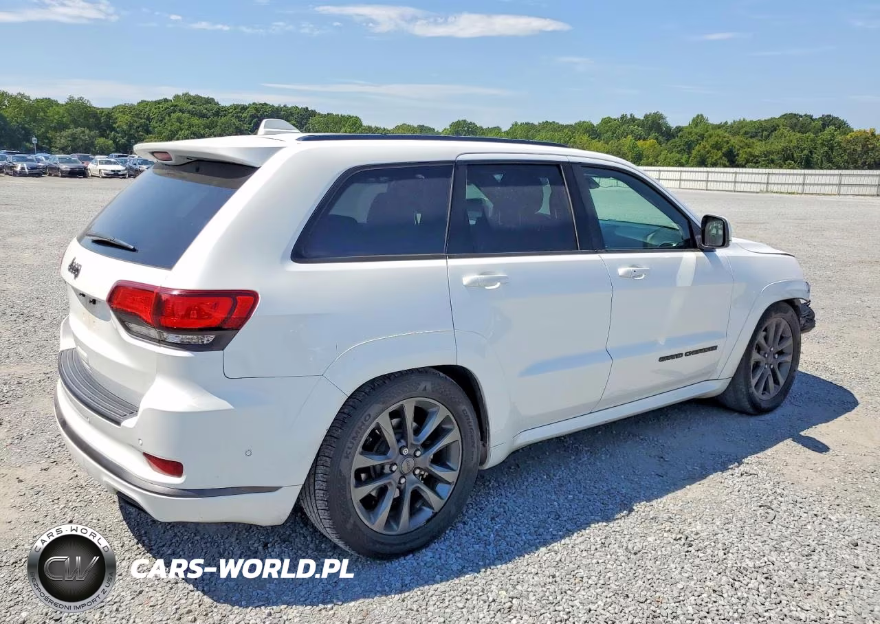 2018 Jeep Grand Cherokee Overland VIN:1C4RJFCG7JC172154 - 3