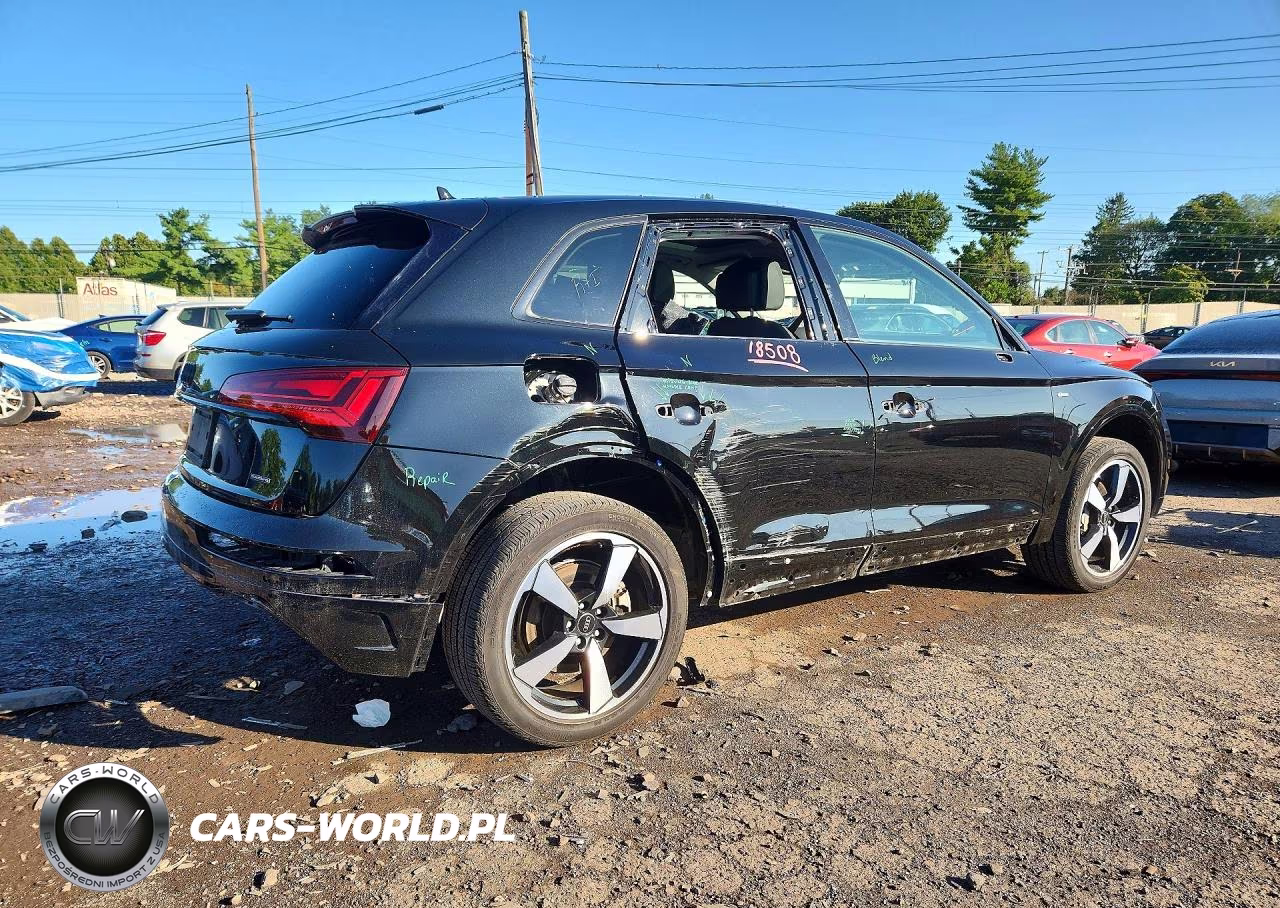 2023 Audi Q5 Premium Plus 45 VIN:WA1EAAFY2P2171864 - 3