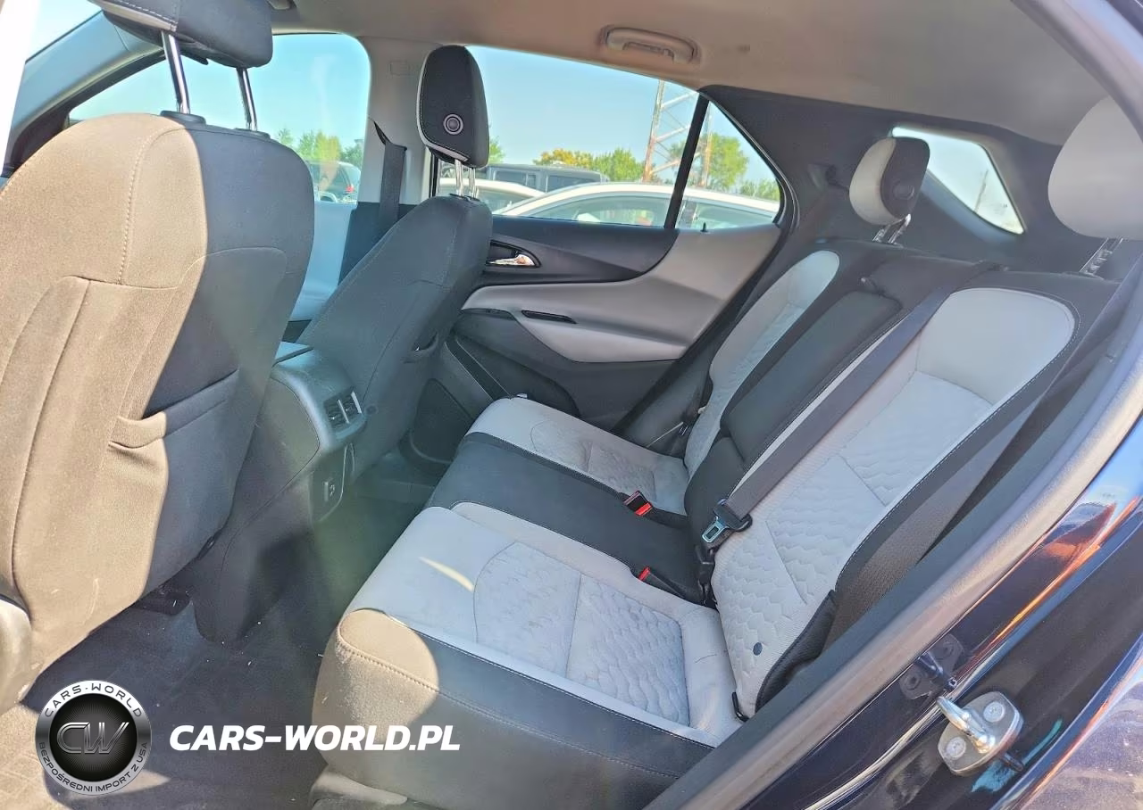 2020 Chevrolet Equinox Ls VIN:3GNAXHEV3LS639657 - 10