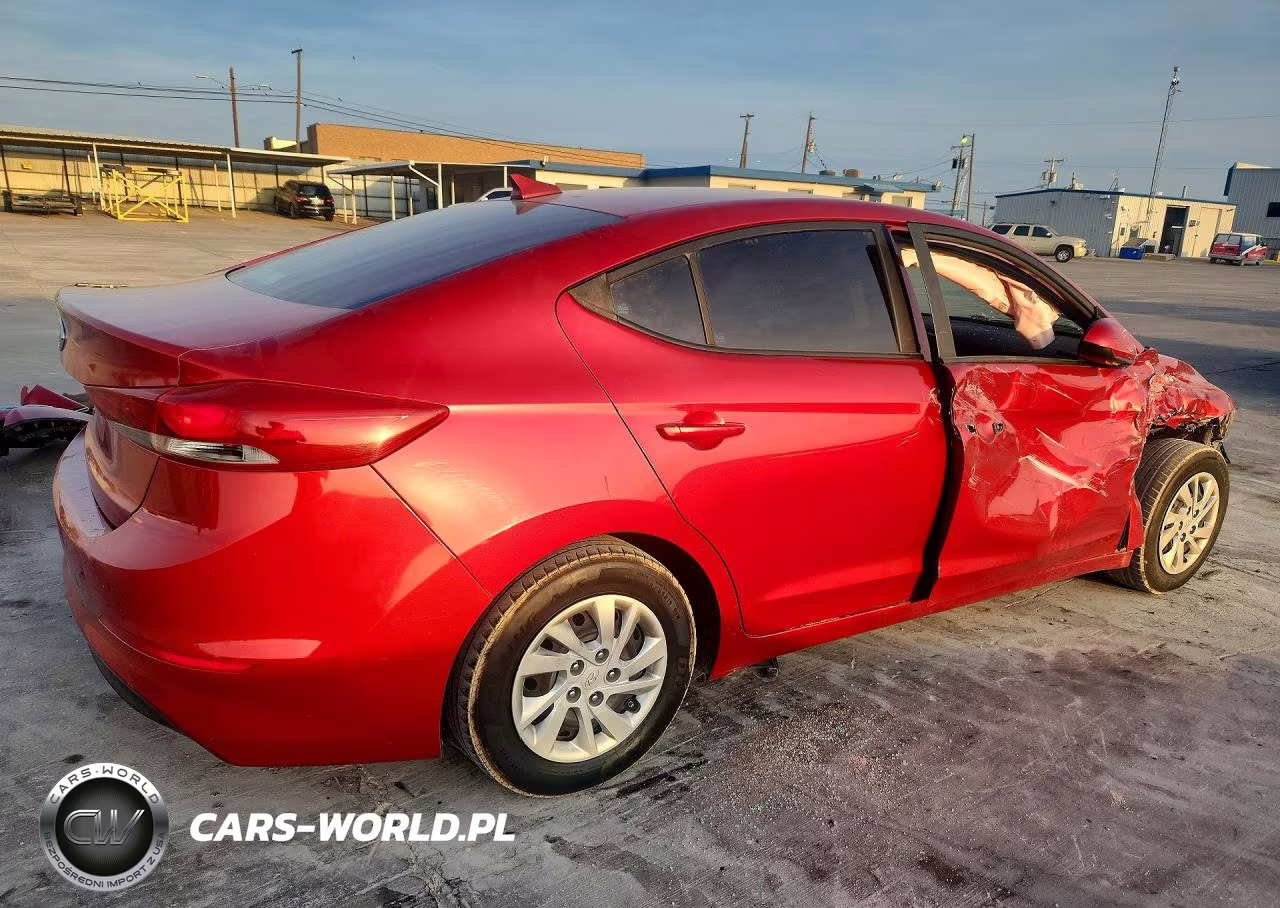 2017 Hyundai Elantra Se VIN:5NPD74LF0HH126586 - 3