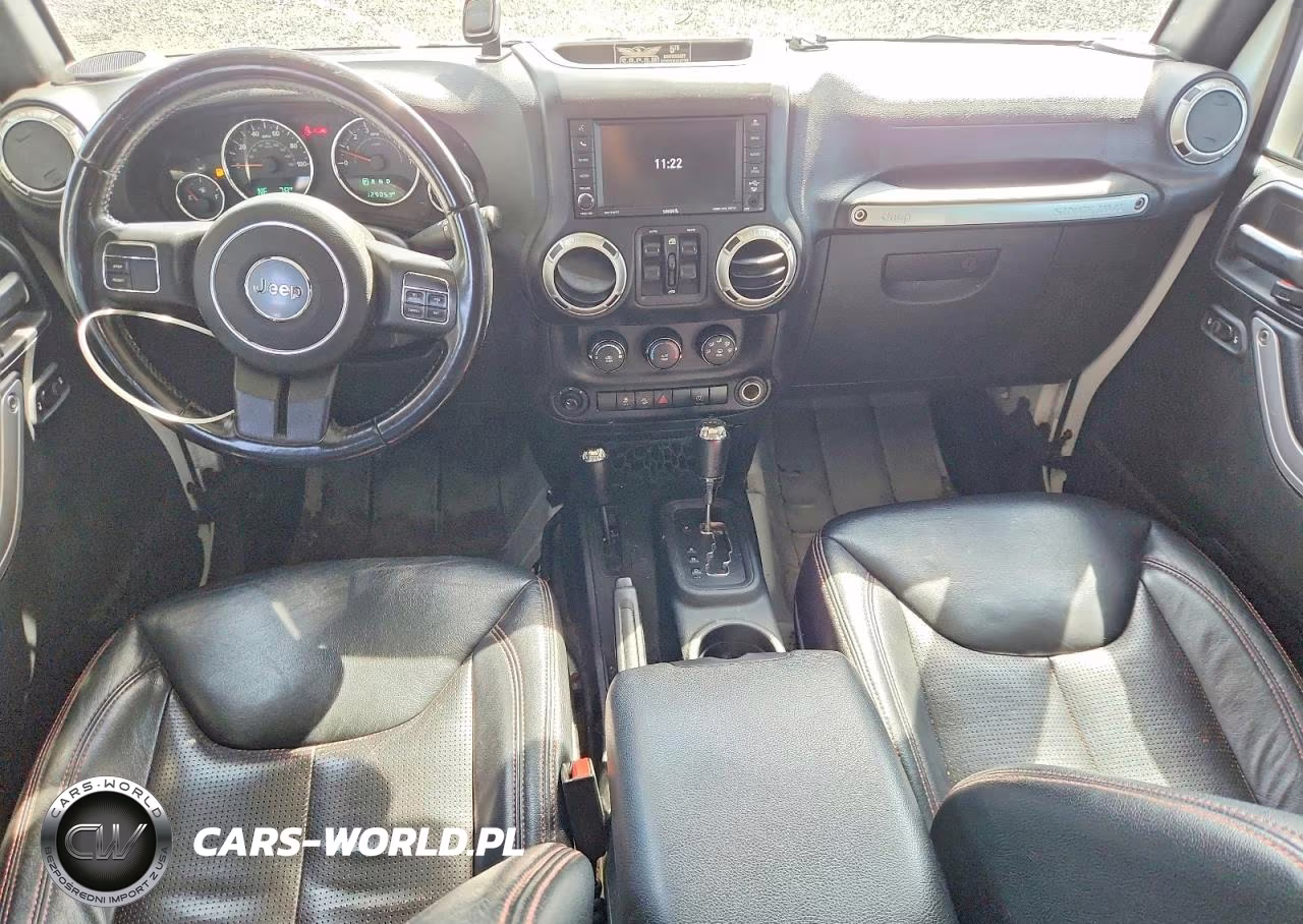 2017 Jeep Wrangler Unlimited Sahara VIN:1C4HJWEG5HL714385 - 8