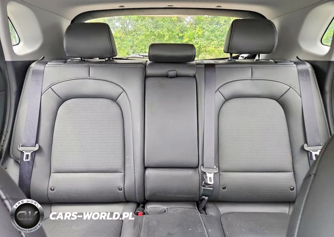 2020 Hyundai Kona Limited VIN:KM8K3CA56LU525780 - 10