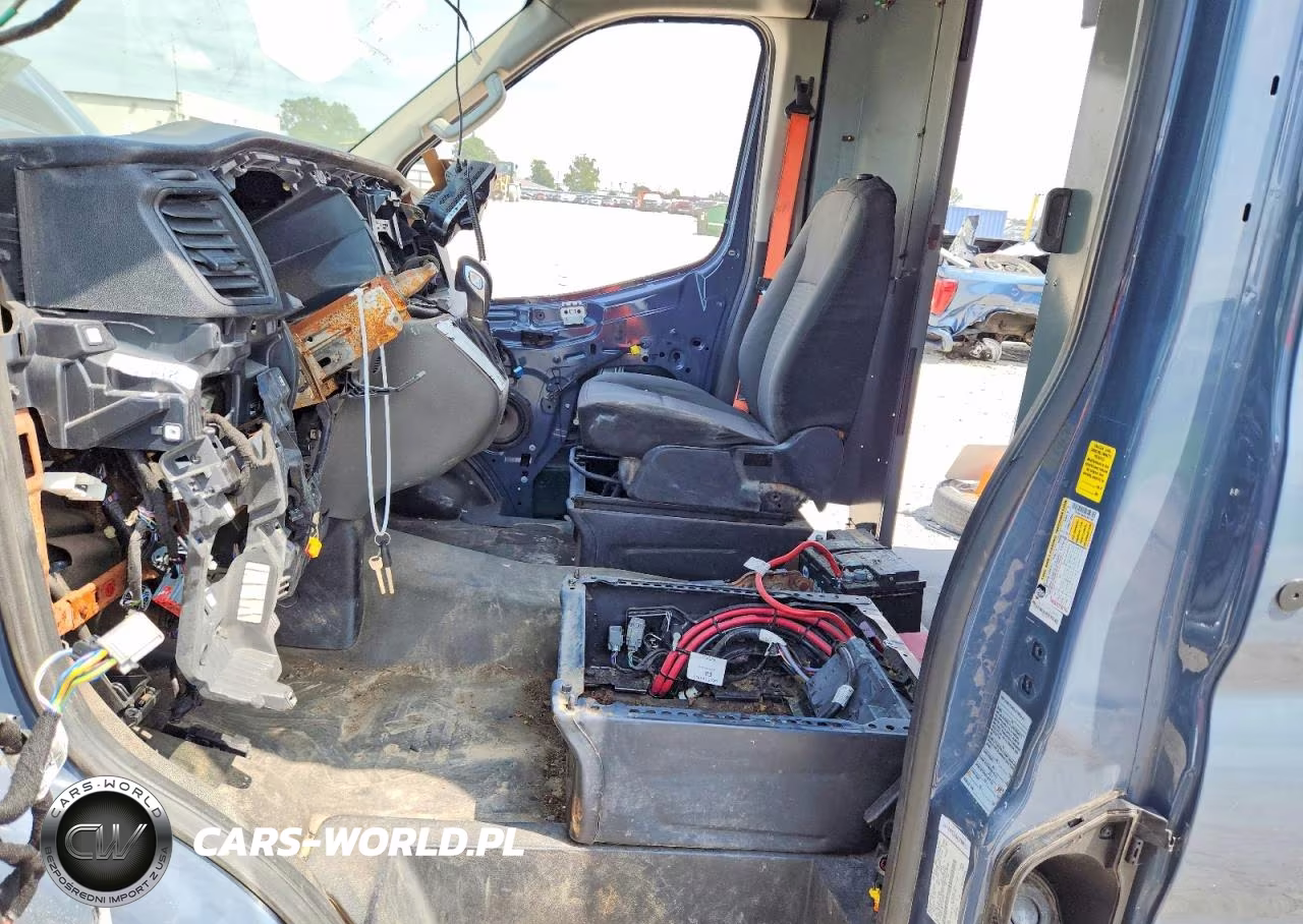 2020 Ford Transit 250 Delivery Van VIN:1FTBR3X86LKA87066 - 7
