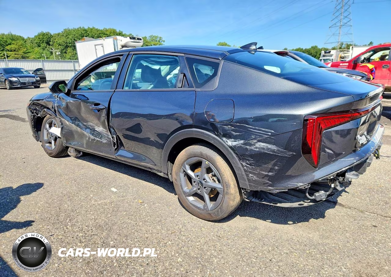 2026 Kia K4 Lxs VIN:3KPFT4DE1TE253953 - 2