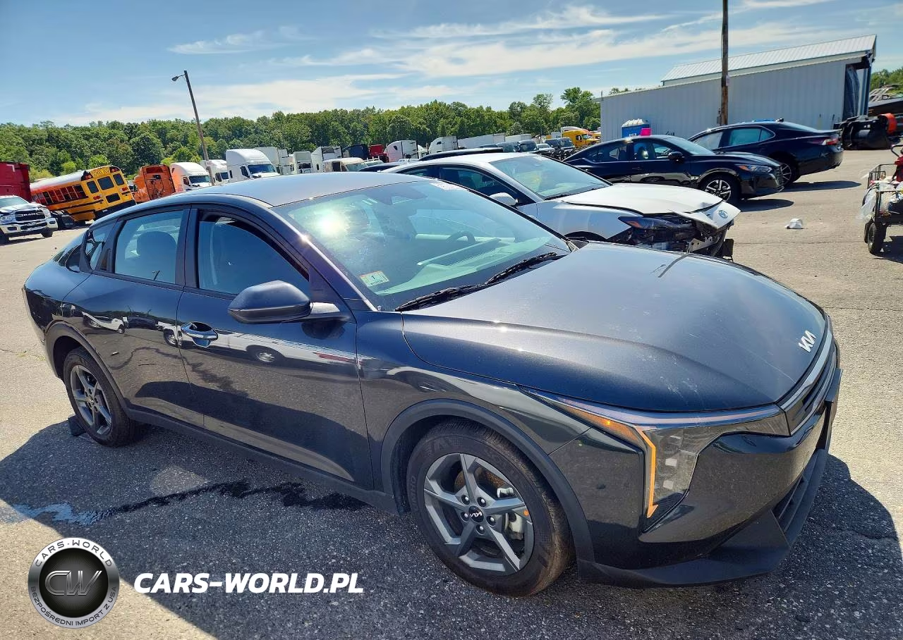 2026 Kia K4 Lxs VIN:3KPFT4DE1TE253953 - 4
