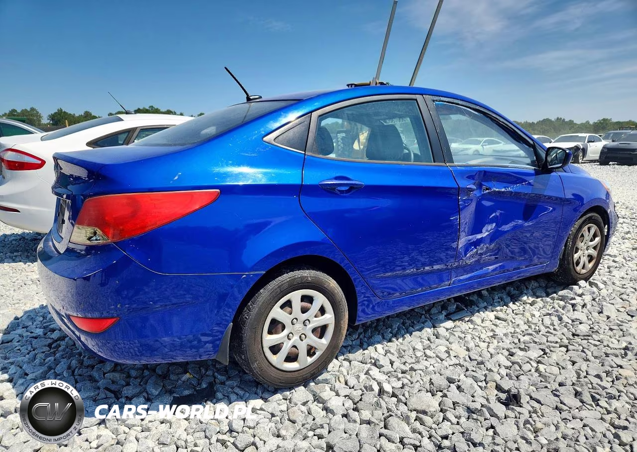 2014 Hyundai Accent Gls VIN:KMHCT4AE0EU726152 - 3