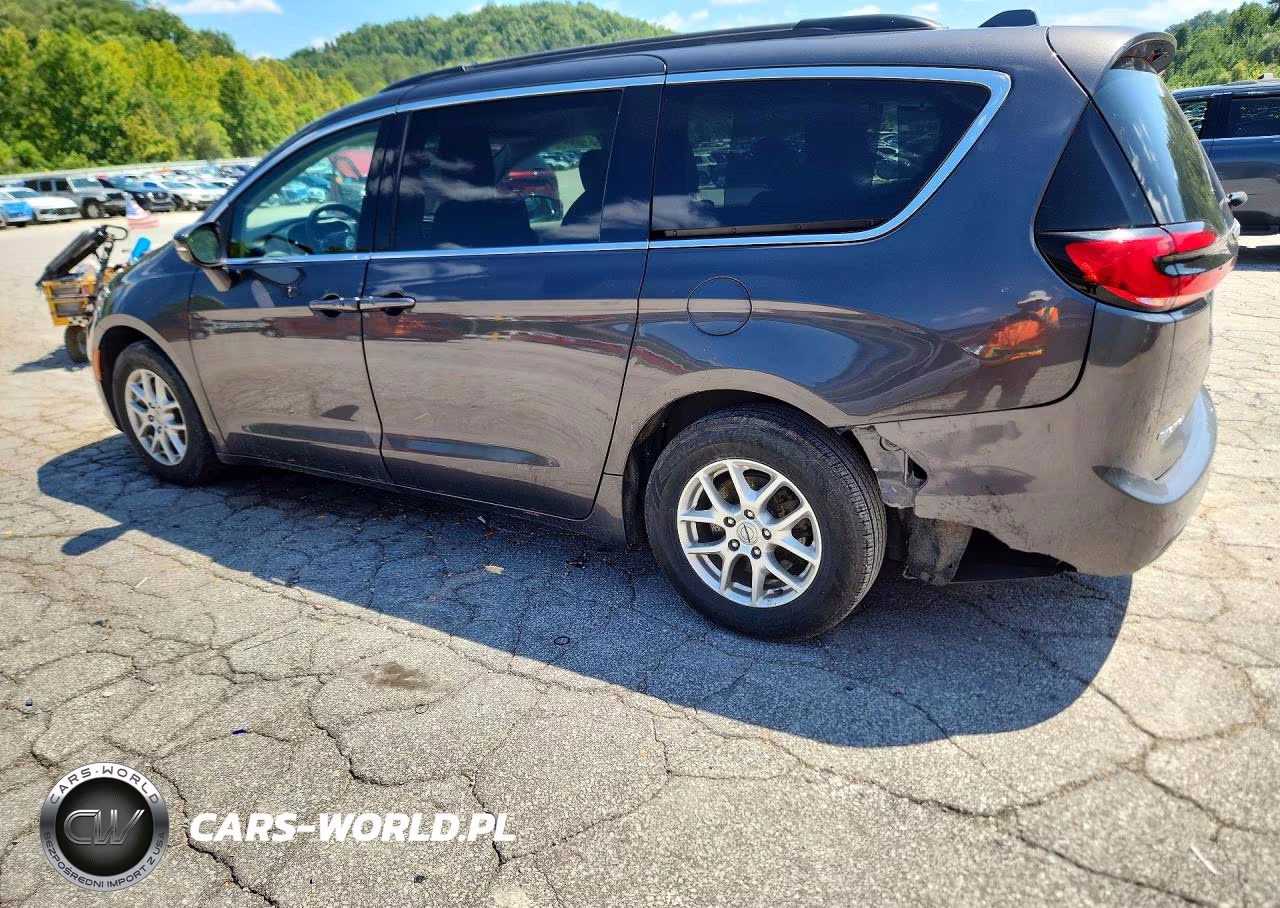 2022 Chrysler Pacifica Touring L VIN:2C4RC1BG2NR122211 - 2
