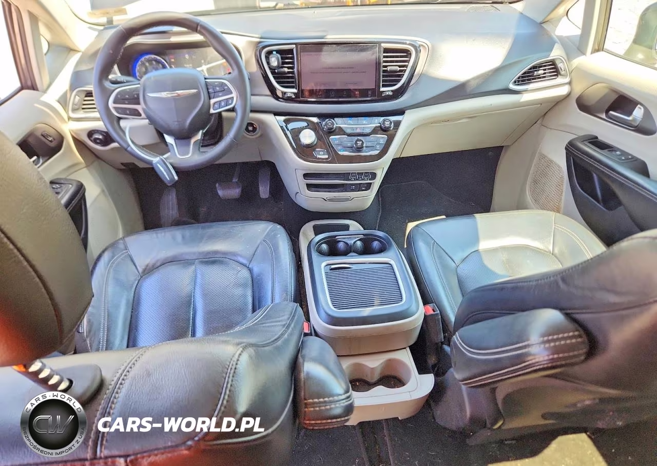 2022 Chrysler Pacifica Touring L VIN:2C4RC1BG2NR122211 - 8