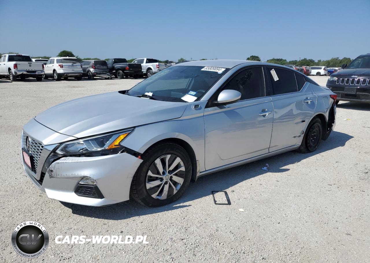 2019 Nissan Altima S