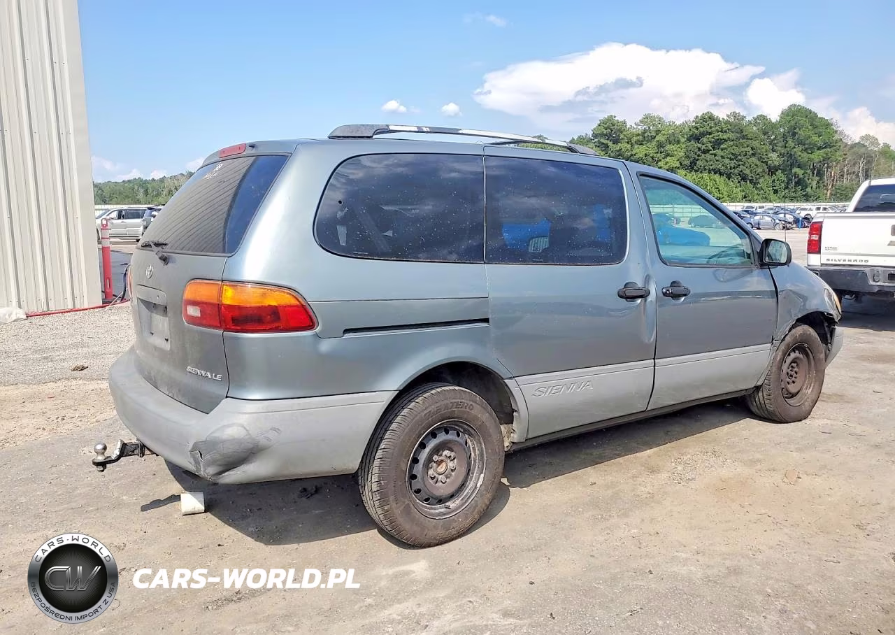2000 Toyota Sienna Le VIN:4T3ZF13C8YU179705 - 3