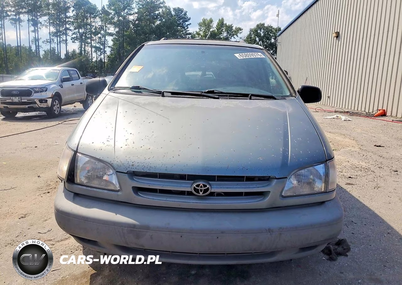 2000 Toyota Sienna Le VIN:4T3ZF13C8YU179705 - 5